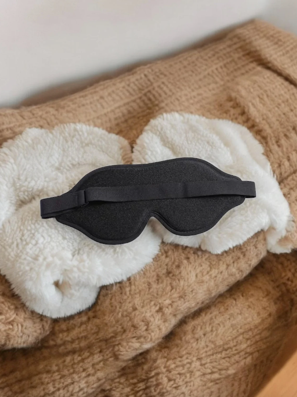 Black 3D Eye Mask